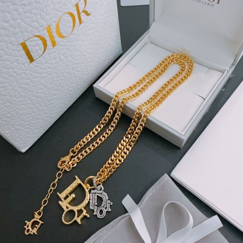 Christian Dior Necklaces